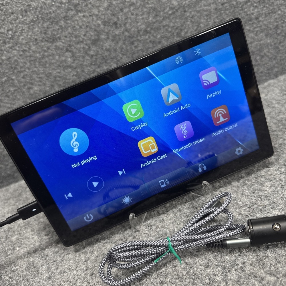 Used LAMTTO 9'' Car Stereo Wireless Apple Carplay & Android‎ Auto- READY TO SHIP